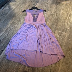 Boutique dress, woven cut out front, keyhole back, high low design, Size XS